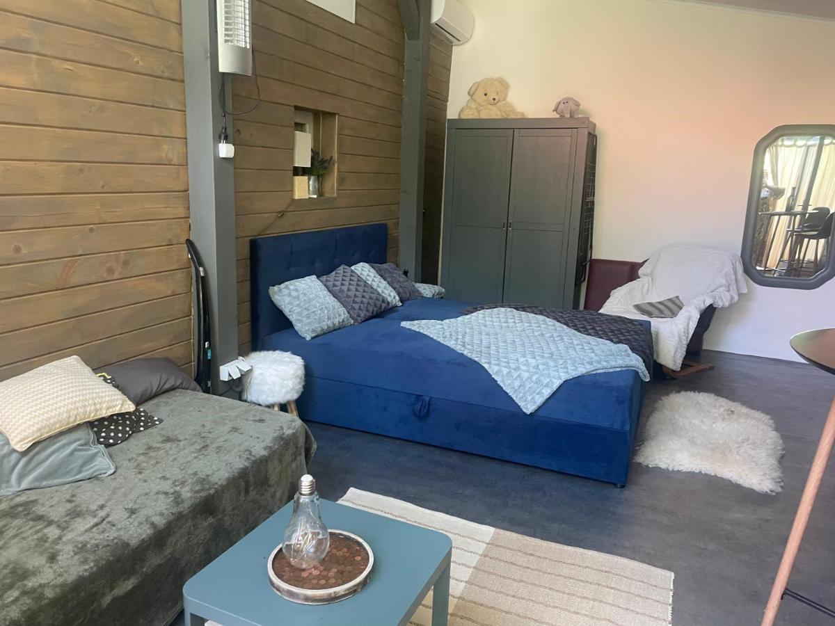 Monpe Apartmanik S Atmosferou Komarno Exterior photo