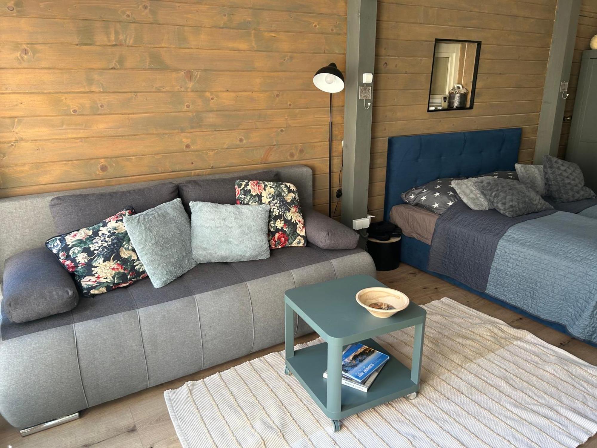 Monpe Apartmanik S Atmosferou Komarno Exterior photo